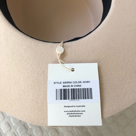 NWT Lack if Color Sierra in Gold - Picture 5 of 8